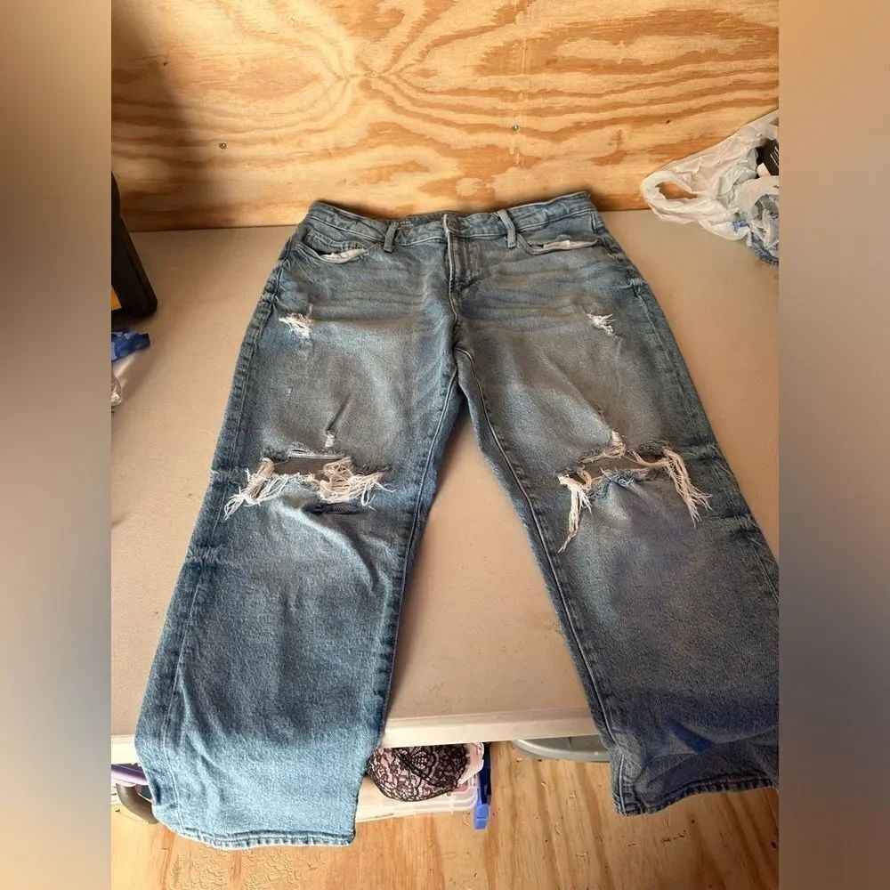 A.n.a Distressed Jeans